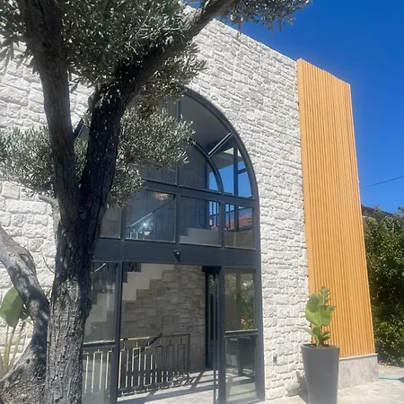 Ciftlique Alize Hotel *