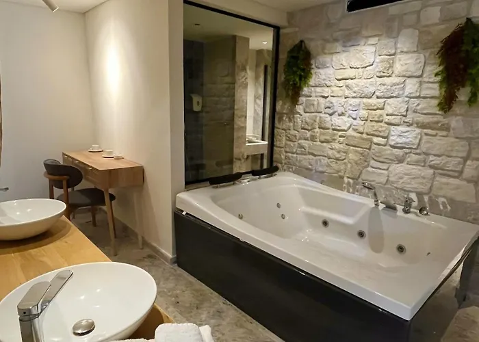 Otel Ciftlique Alize *