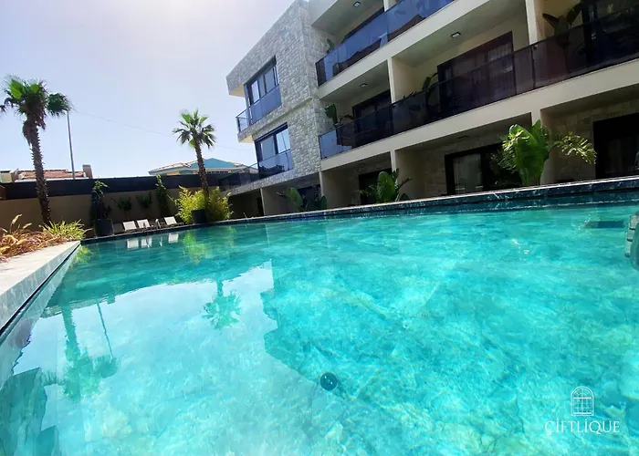 Ciftlique Alize Otel Çeşme